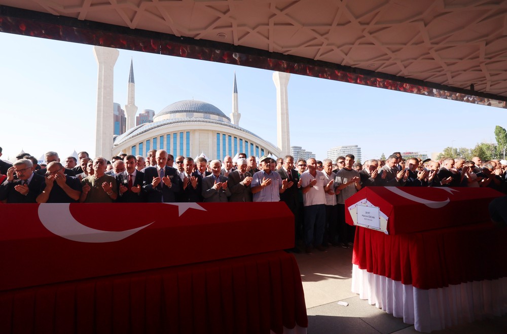 Turkey_Wildfires_Funerals545177