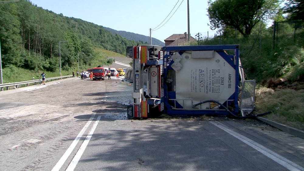 355489402_816938763332789_6686362212554781280_n