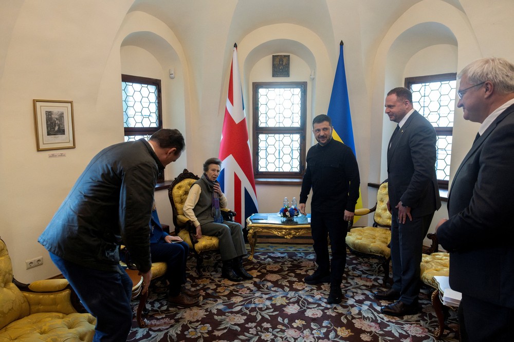 Russia_Ukraine_War_Britain_Royals720294