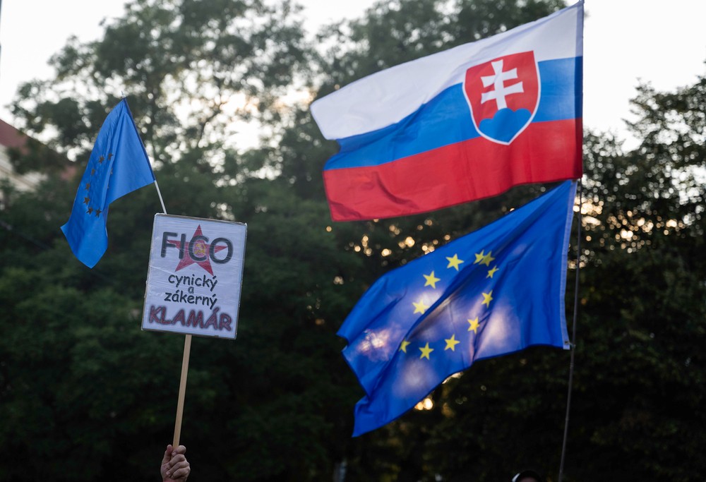 11september2025_Hlina_Protest_SNP_12157831