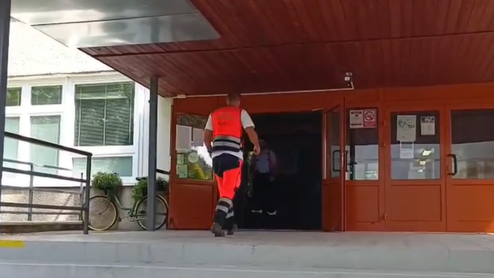 Hasiči zasahujúci pri výbuchu