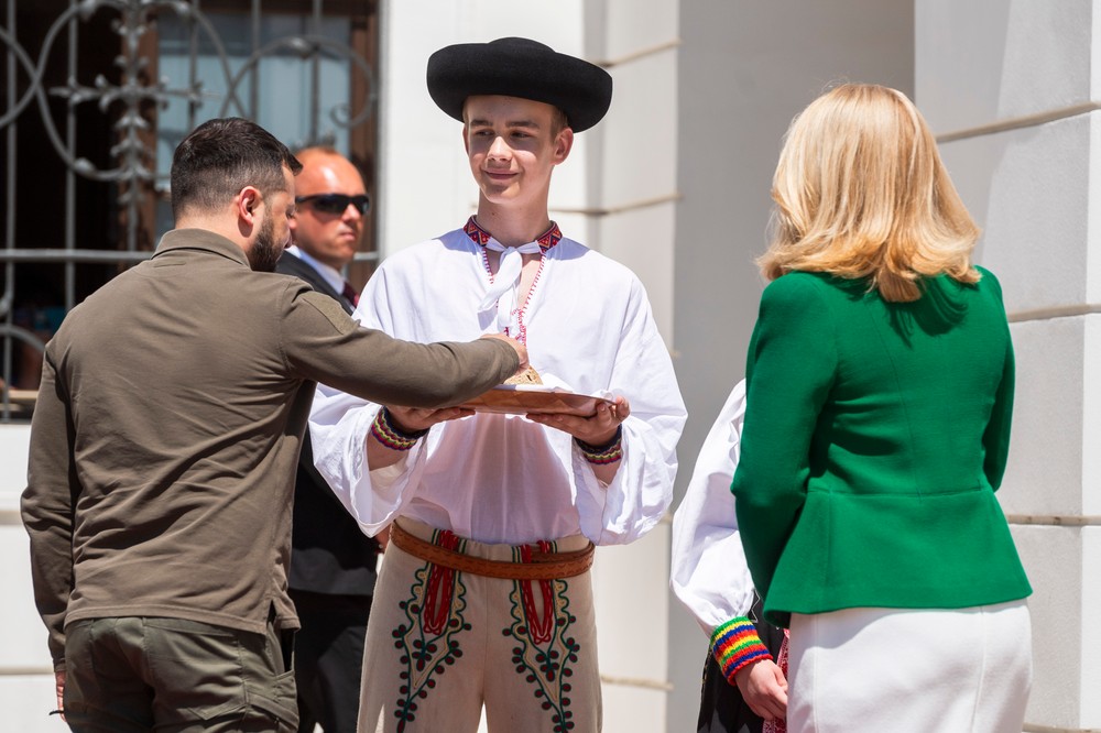 Bratislava Ukrajina Zelenskyj návšteva Slovenska Čaputová prezidentský palác (2)