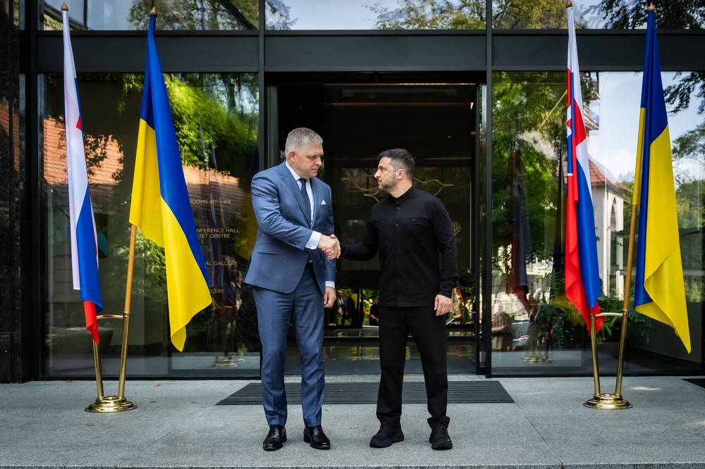Premiér Fico sa v Užhorode stretol s ukrajinským prezidentom Zelenským