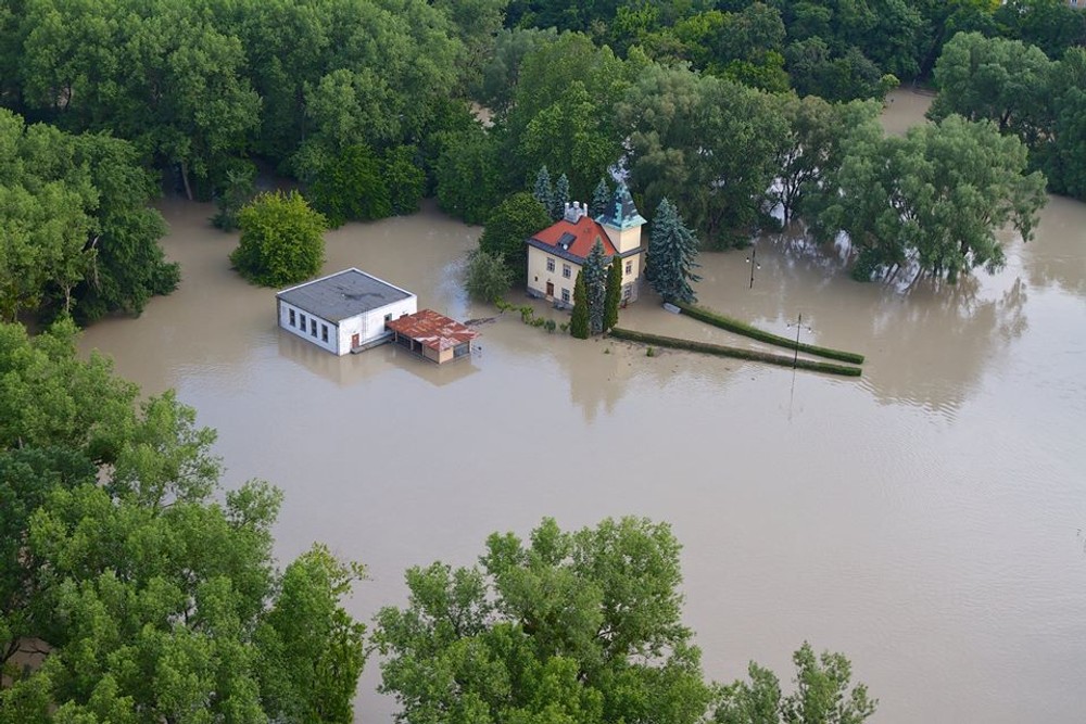 Hasiči zverejnili zábery najväčších zásahov na západnom Slovensku