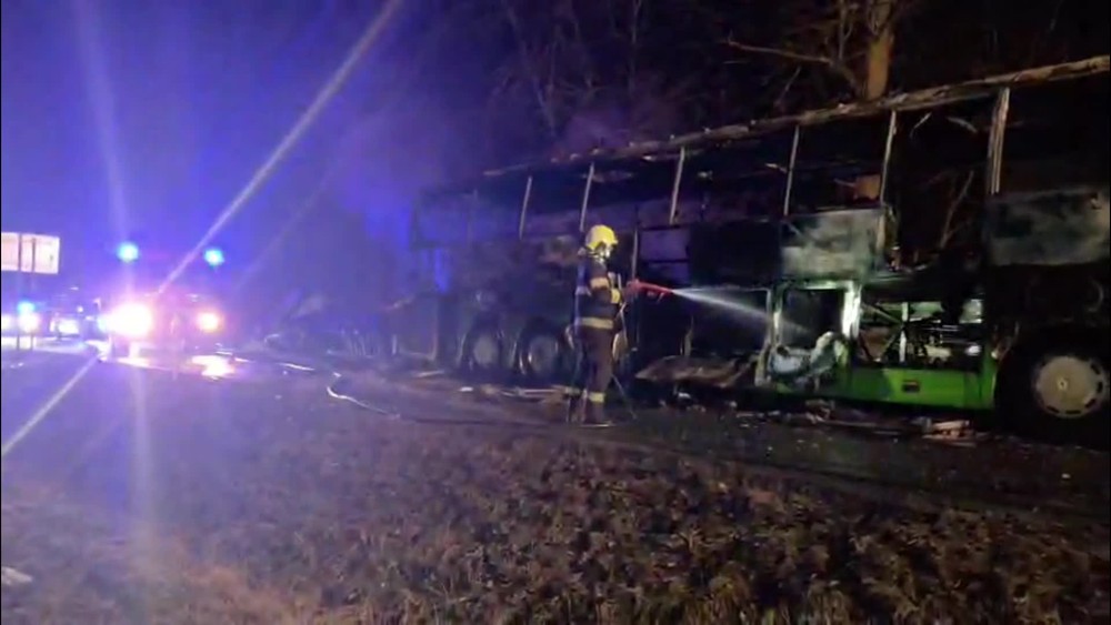 [multi] nehoda autobus kamion  17