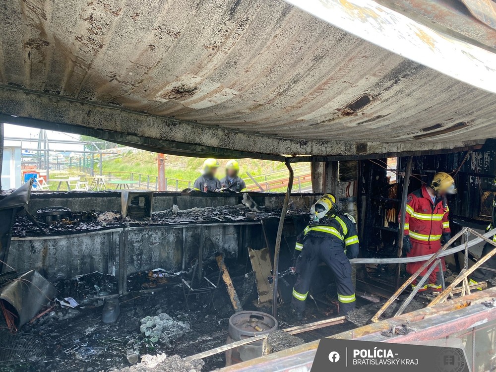 poziar pink whale (1)