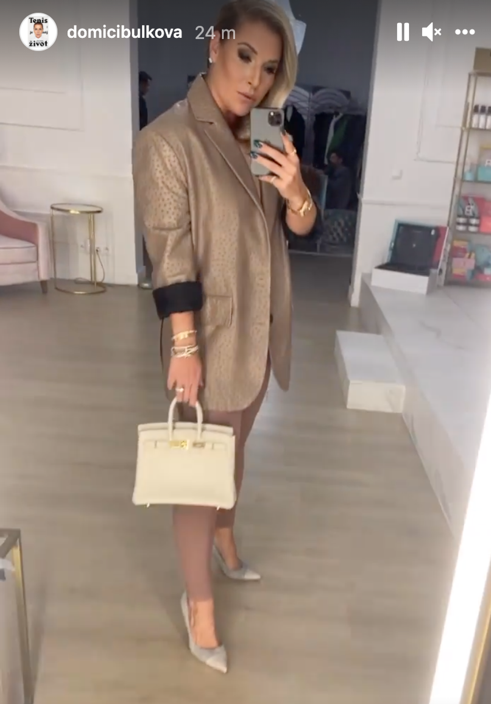 Nový outfit Cibulkovej 3