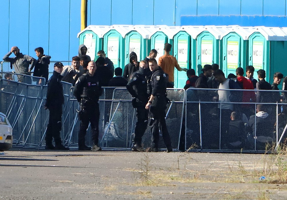 Veľký Krtíš Migranti Tábor Záchytný (1)