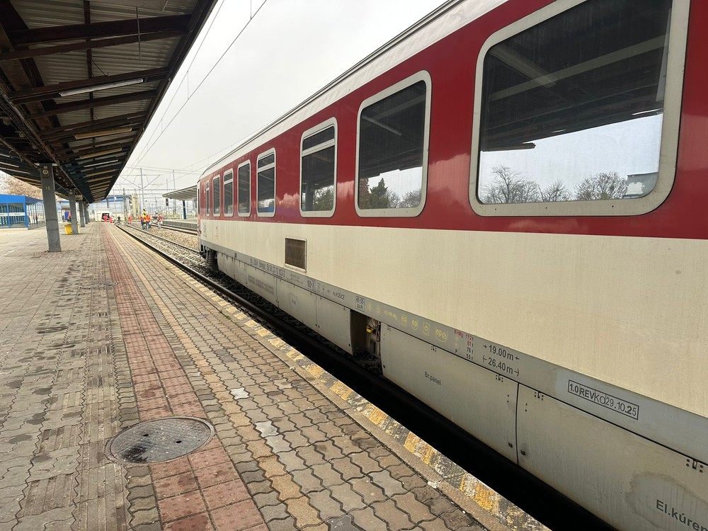 Vykoľajený vlak v Košiciach