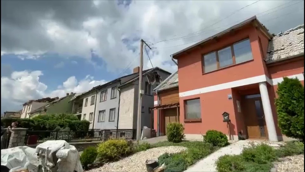 Zábery následkov tornáda v Česku