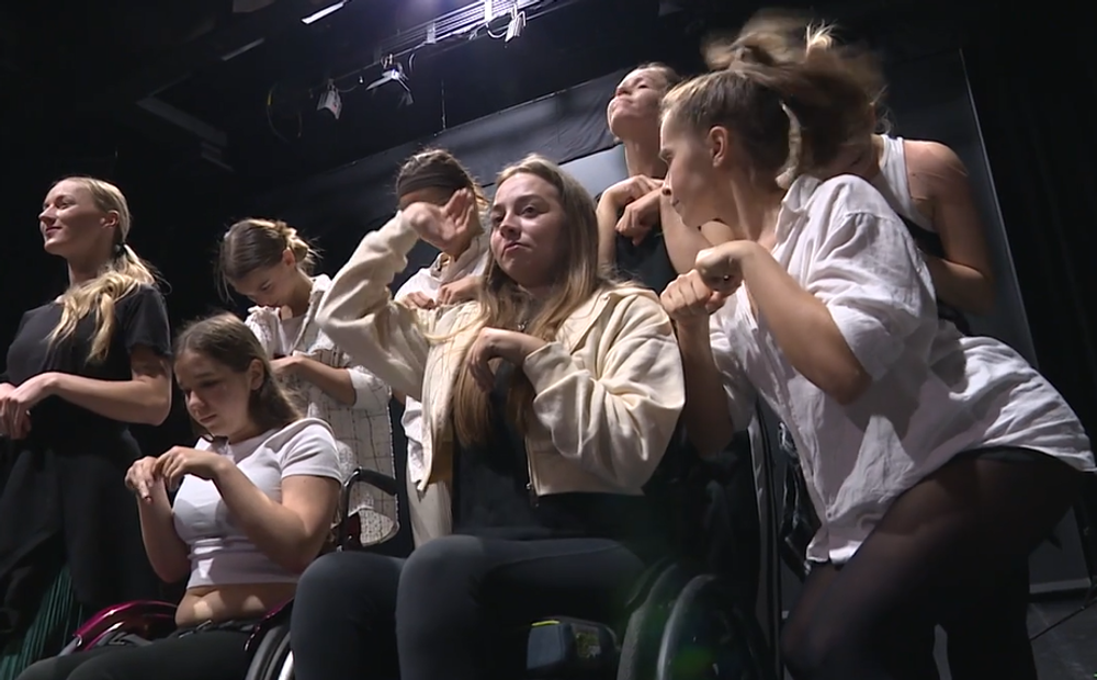 Zdravotne znevýhodnení s tanečníkmi zo SĽUKu 2