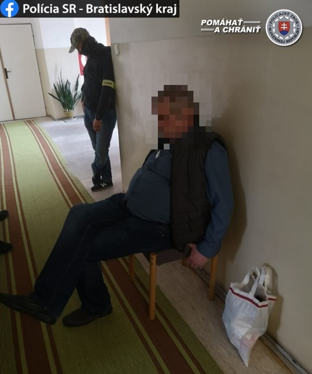 Žiadal od slovenských politikov 100 miliónov, inak ich zabije. Obvinený Jozef P. čelí vážnemu obvineniu