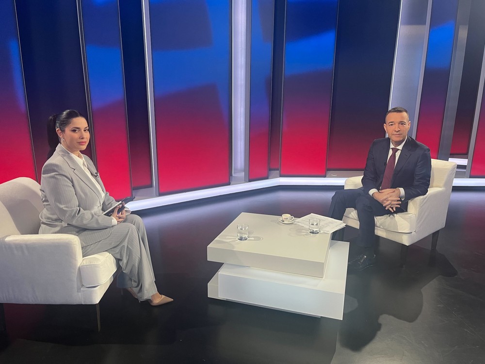 Tomáš Drucker v Politika 24 5