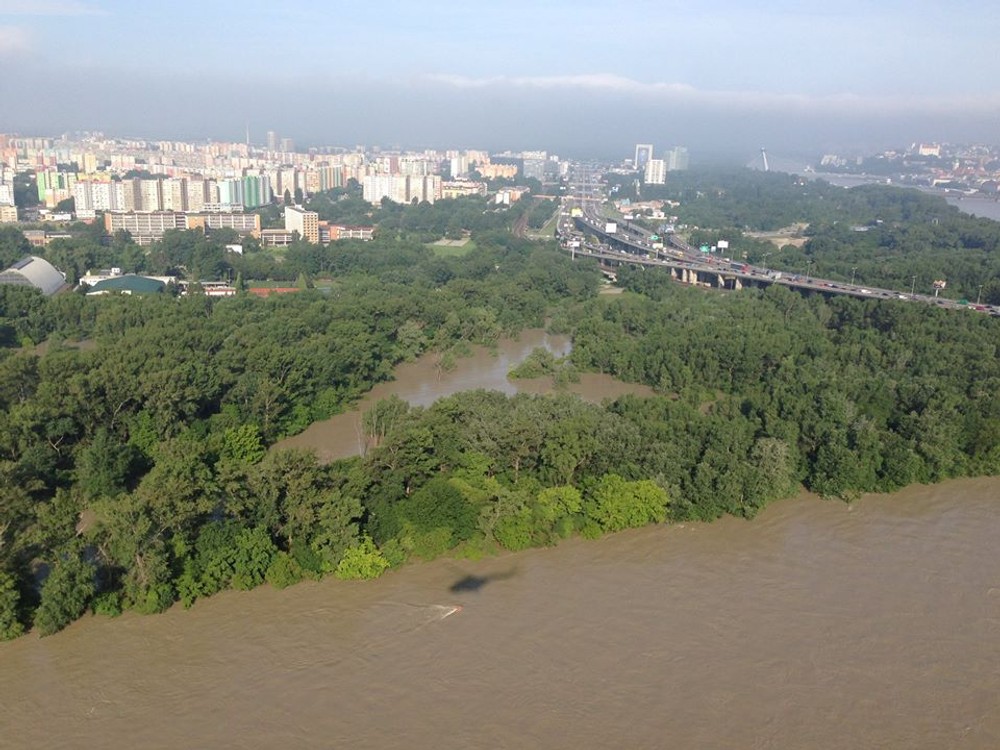 Hasiči zverejnili zábery najväčších zásahov na západnom Slovensku