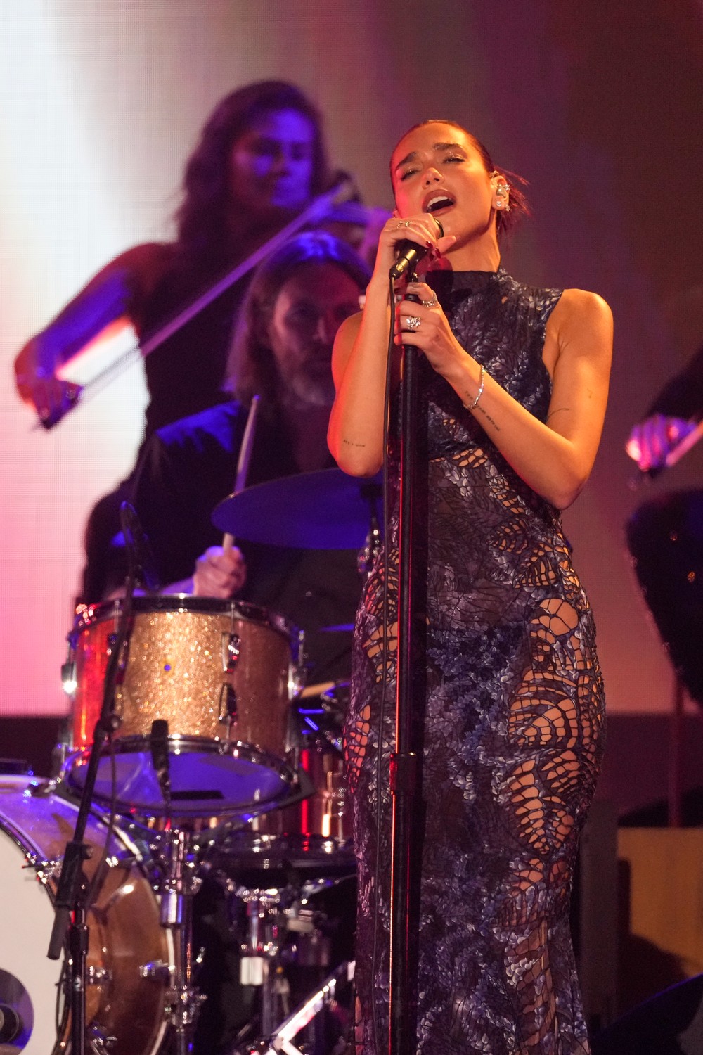 59th_ACM_Awards_-_Show_38213