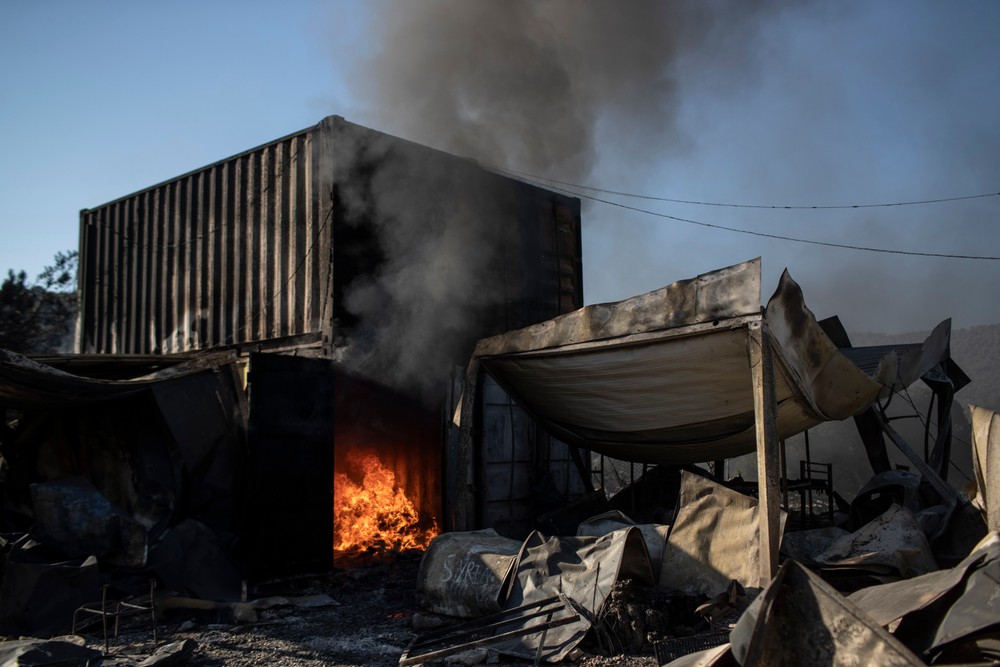 Utečenecký tábor na Lesbose zachvátil ďalší požiar