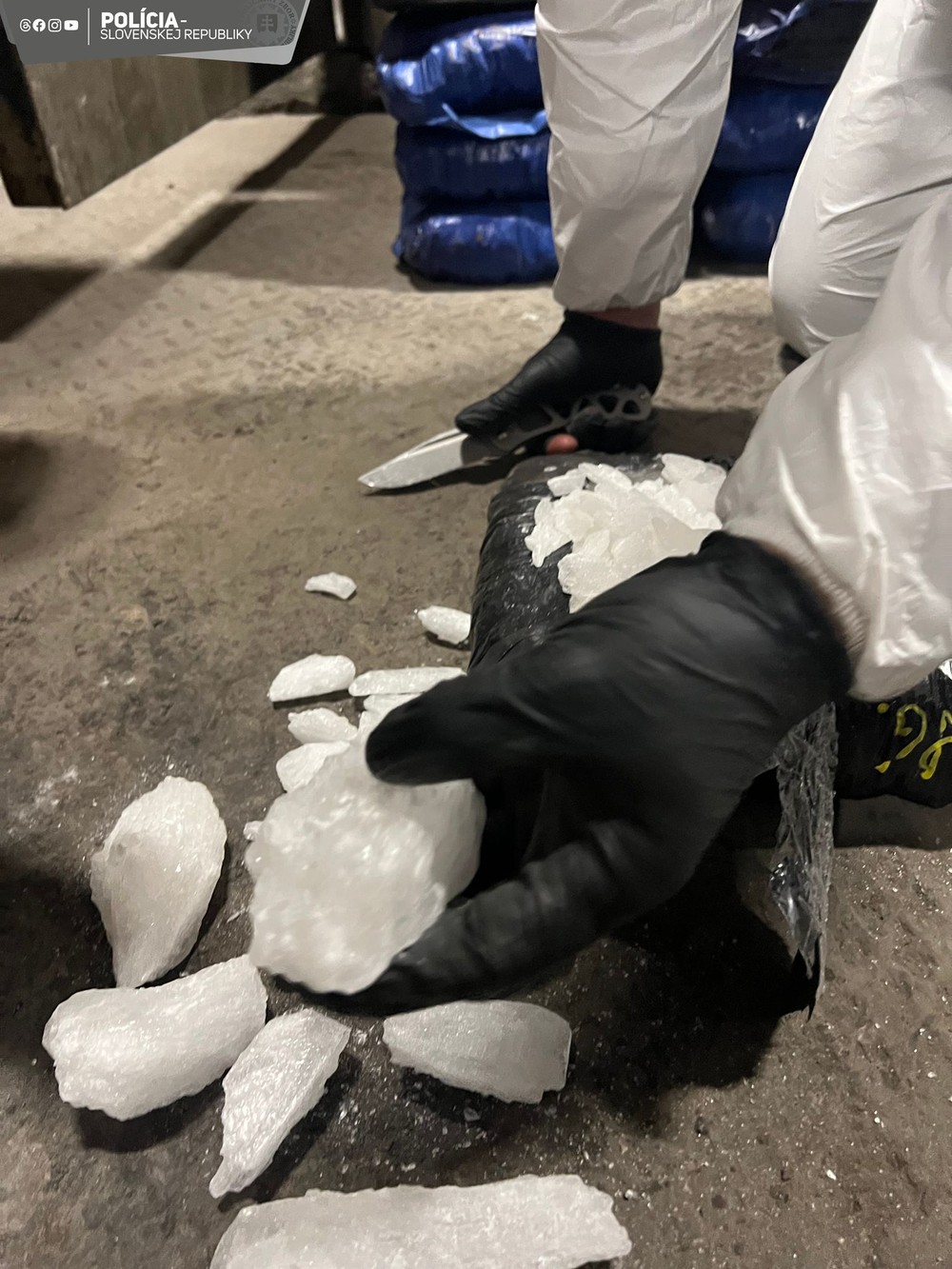 Zásielka pervitínu