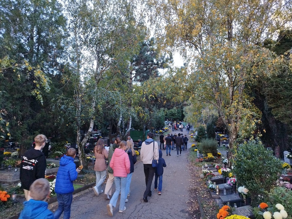 Cintorín v Bratislave (1)