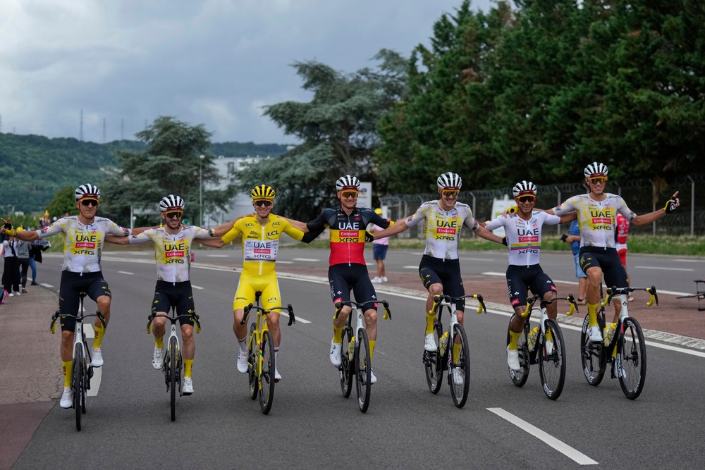 Cycling_Tour_de_France553945