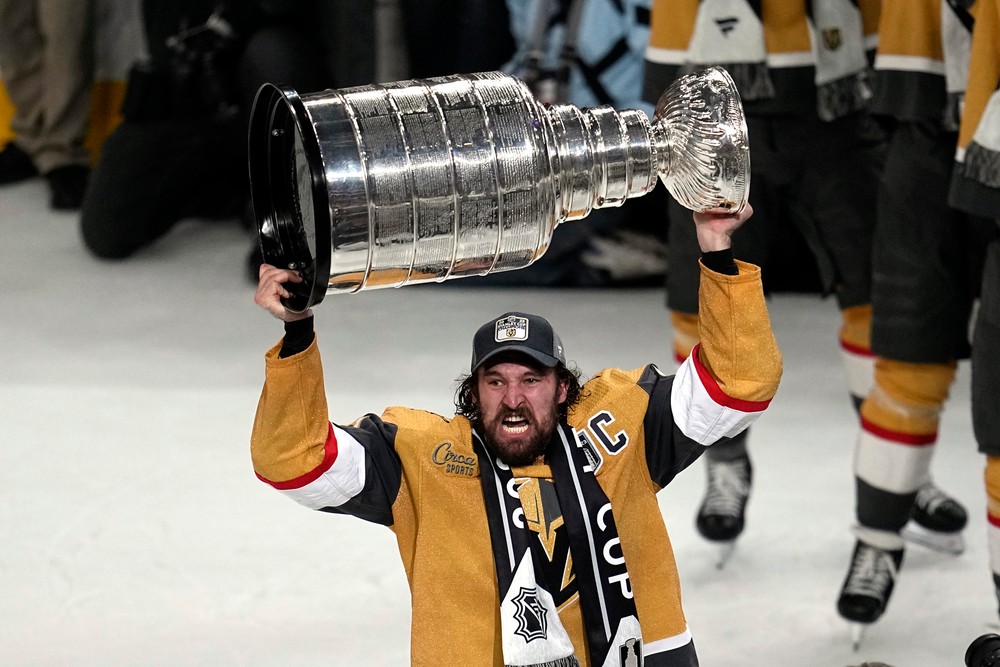 Nový víťaz NHL Vegas Golden Knights zdolali vo finále bojov o Stanley Cup Florida Panthers