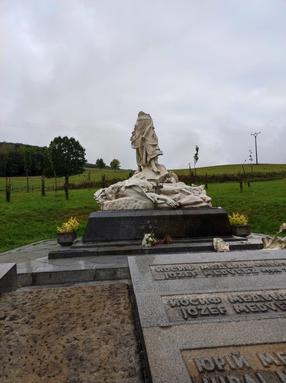 zemetrasenie obec Tokajík škody (1)