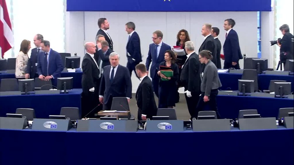 [multi] Európska únia rozbehla legalizáciu konope, obmedzená bude ale na liečebné účely 8050