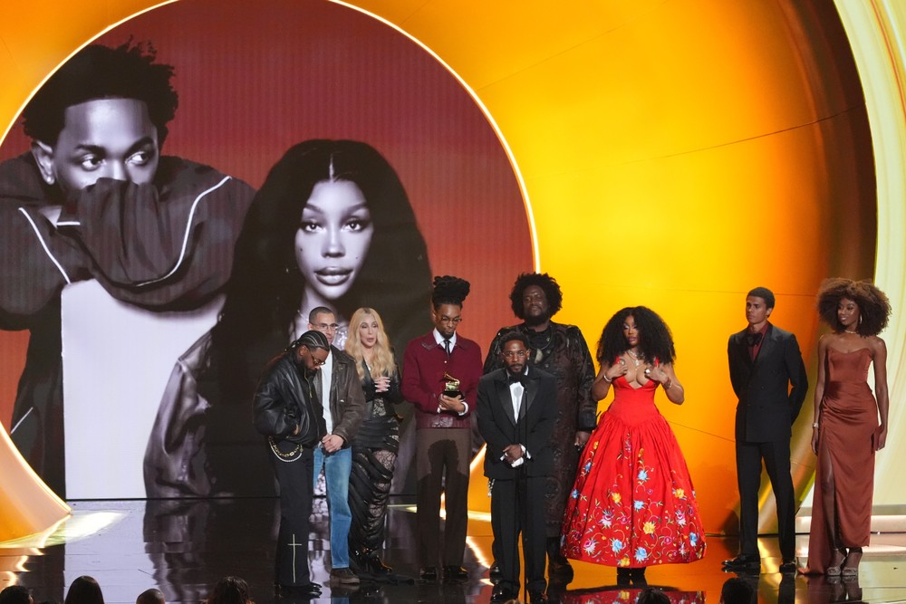 Kendrick Lamar, Jack Antonoff, Ruchaun Aker, Sounwave, Kamasi Washington a SZA