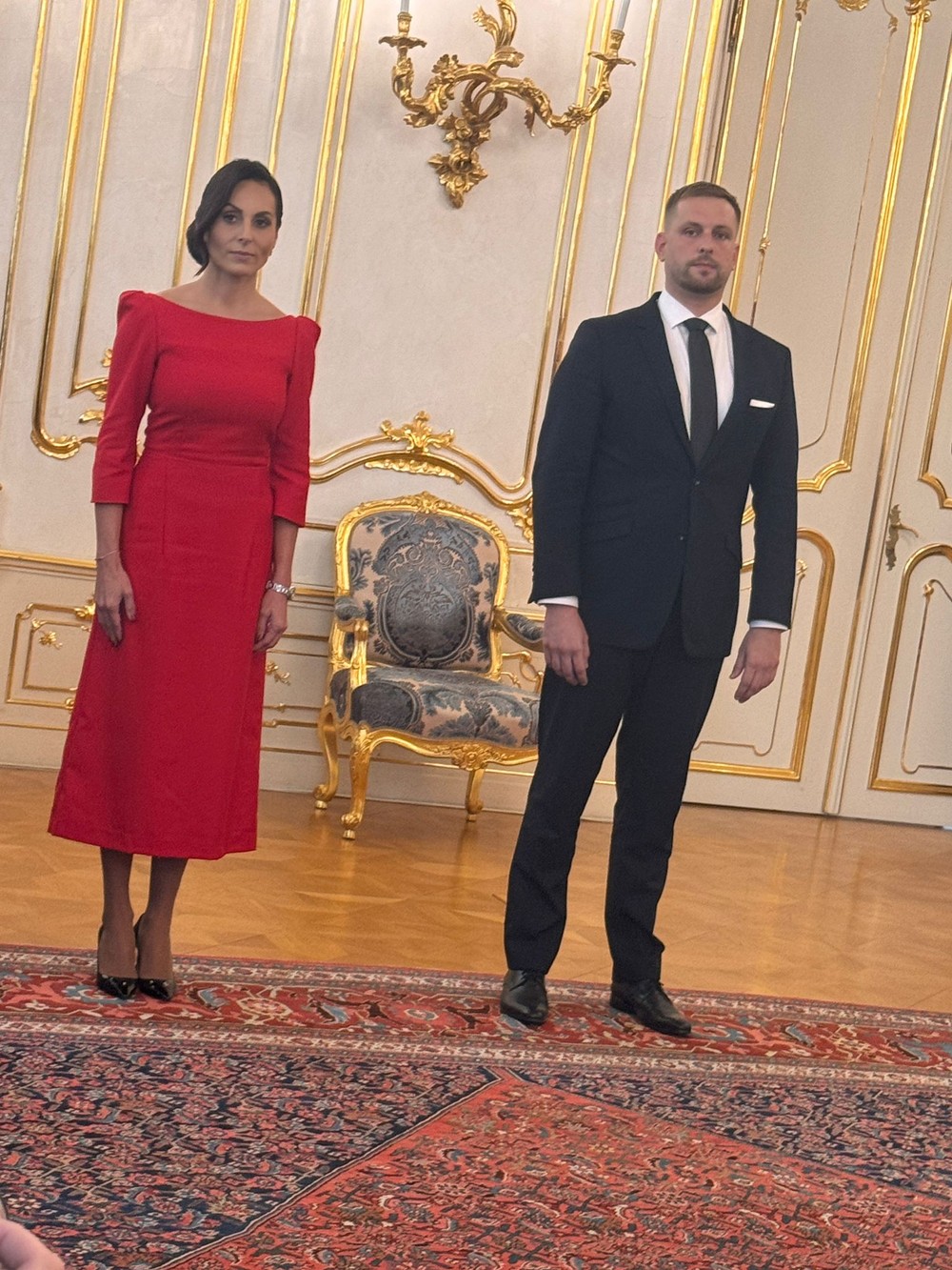 Prezident prijal demisiu Dolinkovej. Vo funkcii ju nahradí Šaško