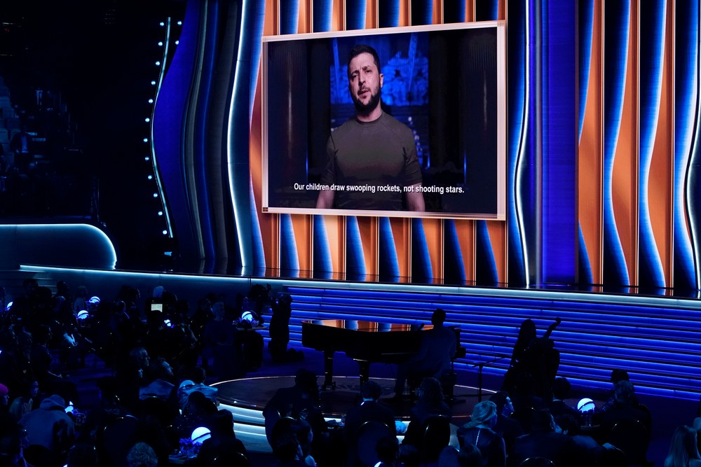 APTOPIX_64th_Annual_Grammy_Awards_30034-625489bb7f8449e4963c5edf301bce06