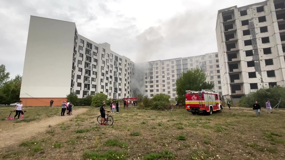 [multi] Poziar na sidlisku 13480