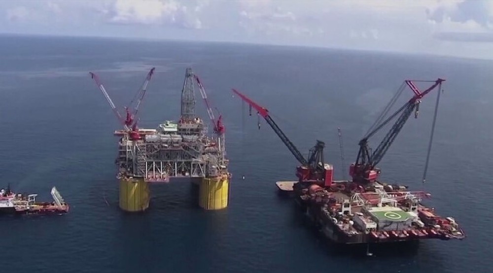 Ceny benzínu prestali rásť, dokonca mierne klesli (1)