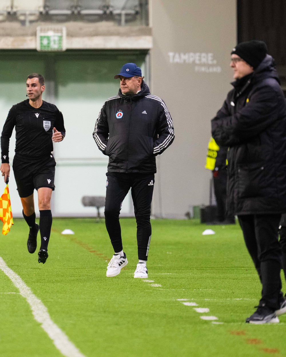 20251106SLOVAN_KUPIO_7171054