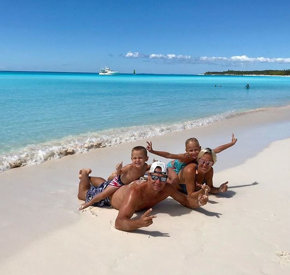 Zuzana Belohorcová s rodinou