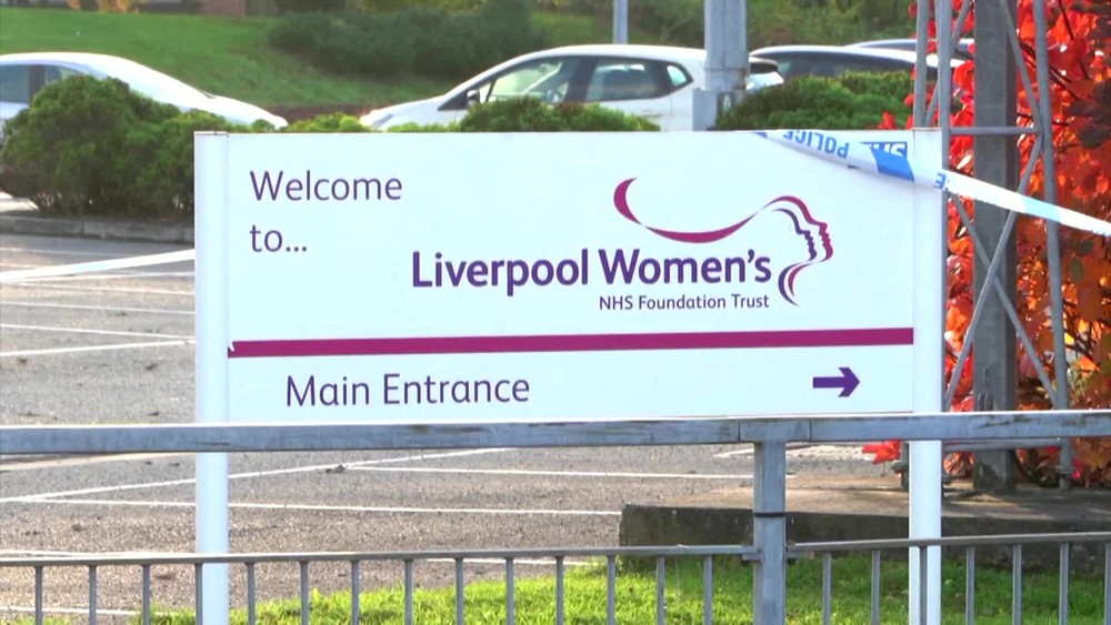 [multi] Duchaplný taxikár zabránil obrovskej tragédii, zamkol muža s výbušninami vo svojom vozidle 333