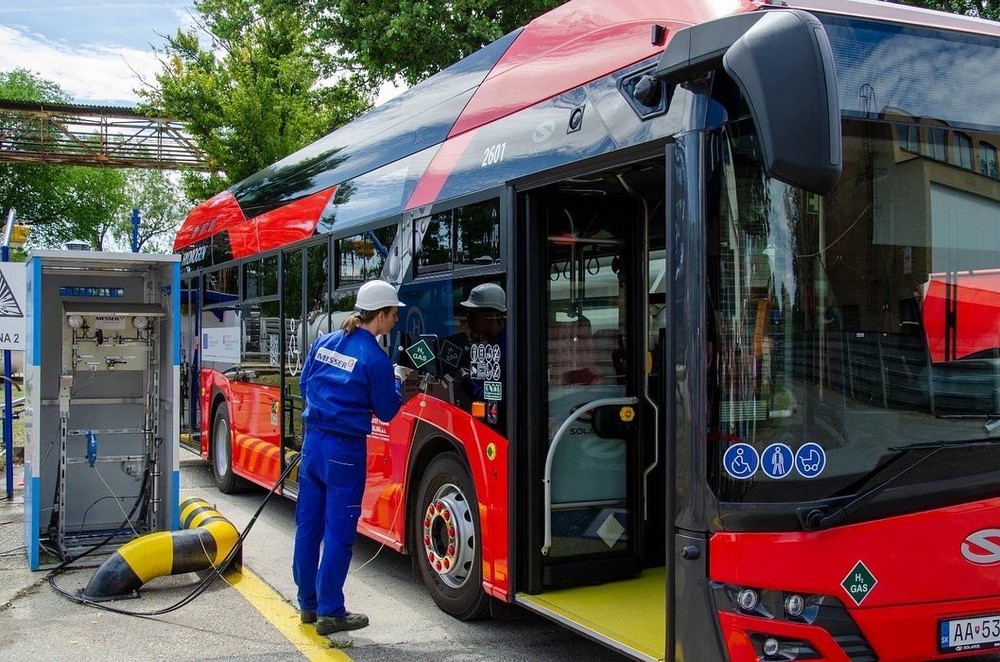 Vodíkový autobus Dopravného podniku Bratislava