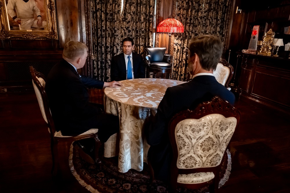 Donald Trump a Robert Fico stretnutie 10