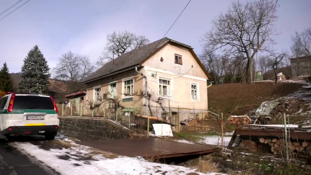 [multi] Mrtvy chlap 11212