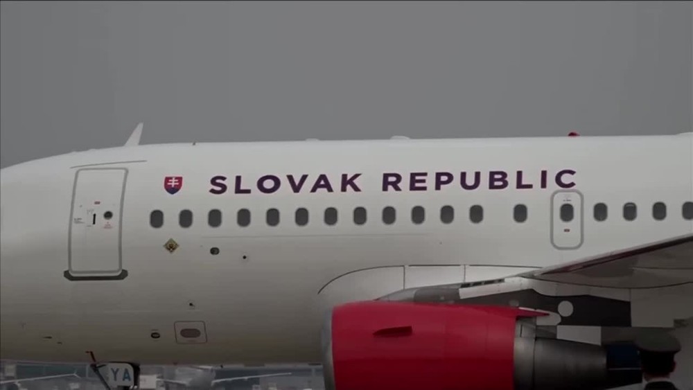 [multi] Fico pricestoval do Číny 10340