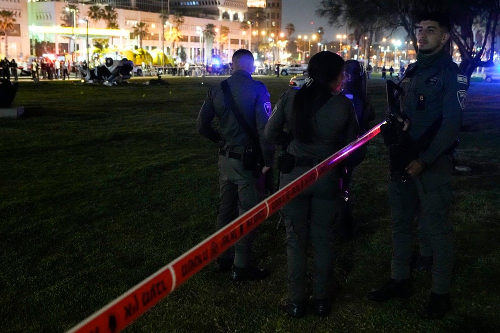 Israel_Palestinians_13191