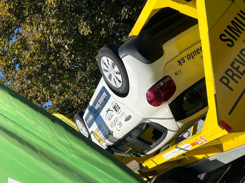 policia simulator prevratenia vozidla (6)