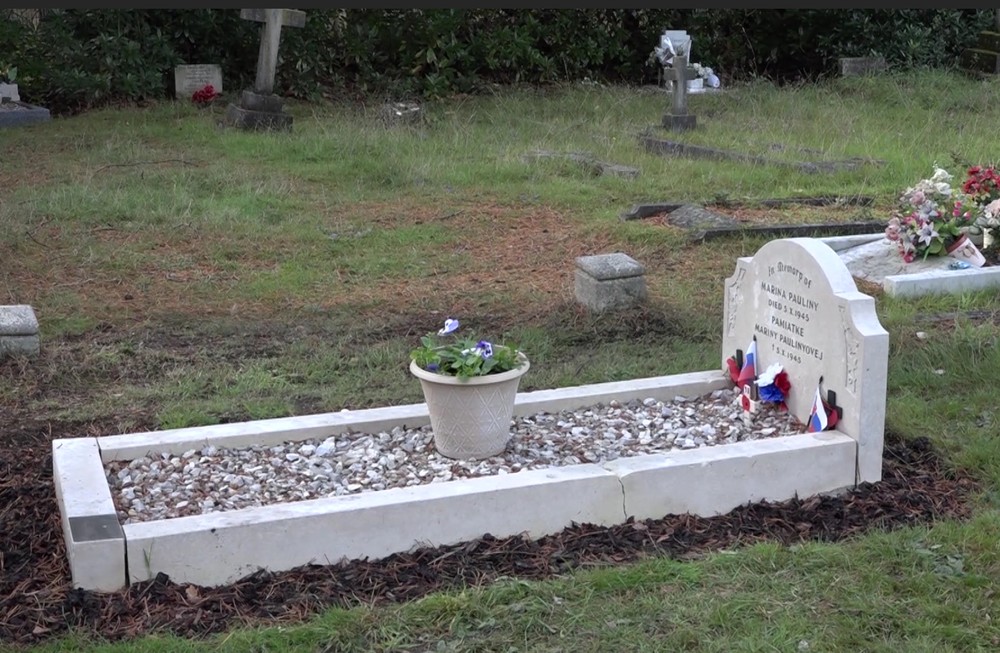 Hrob Maríny Paulínyovej