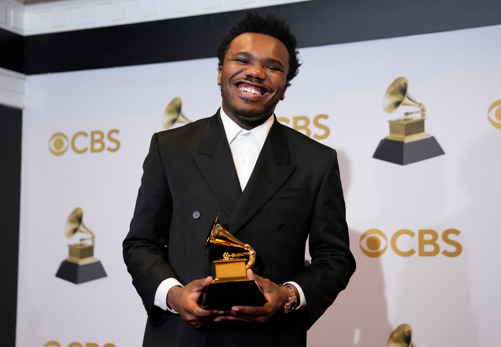 64th_Annual_Grammy_Awards_-_Press_Room_99365-2b444d1f8098470ca7f83db532feb20c