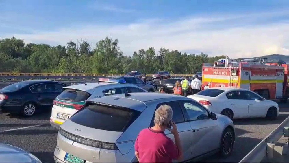 [multi] Nehoda hasiči D1 13512