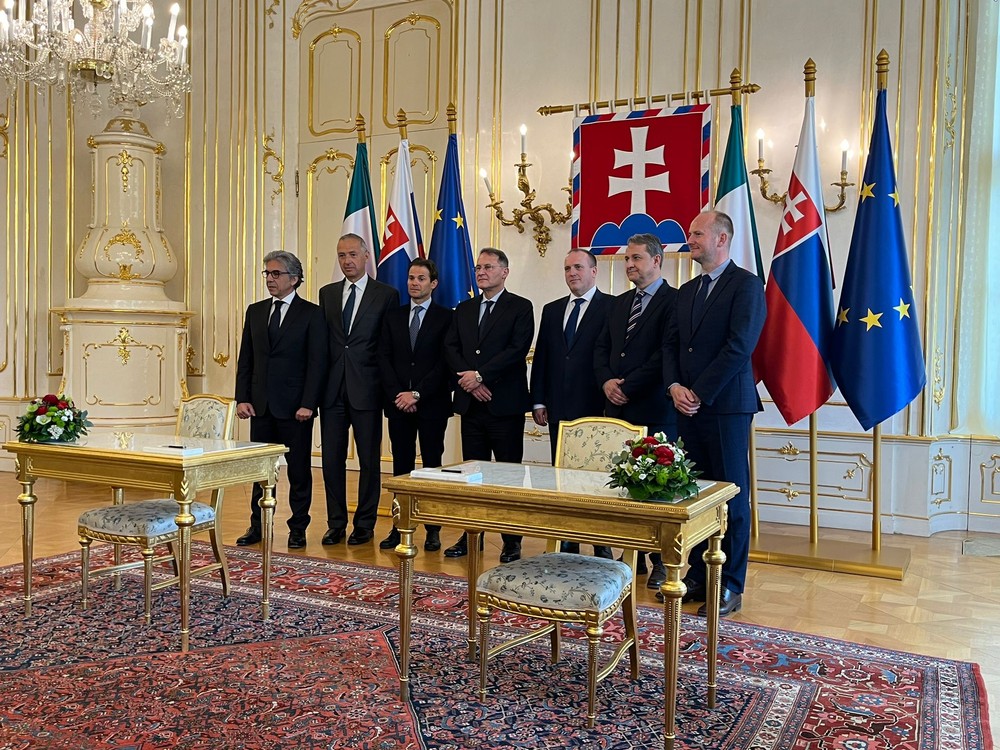 taliansky prezident podpísanie memorand