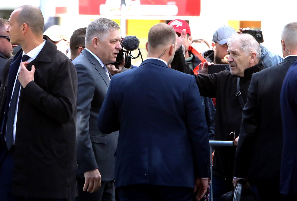 20250515_vlada_handlova130108