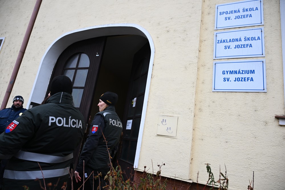 Streľba v škole v Novom Meste nad Váhom
