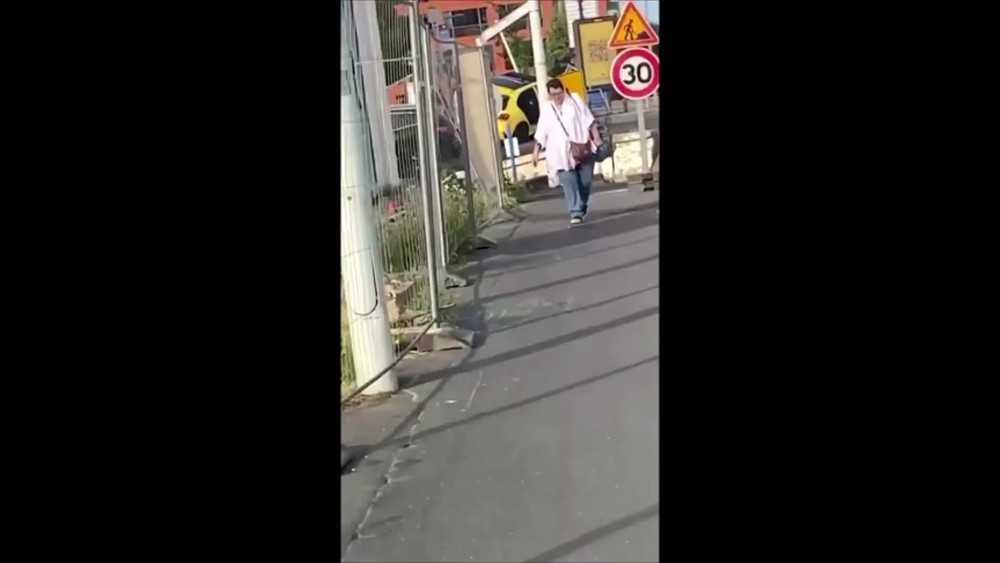 [multi] Paríž streľba 9352