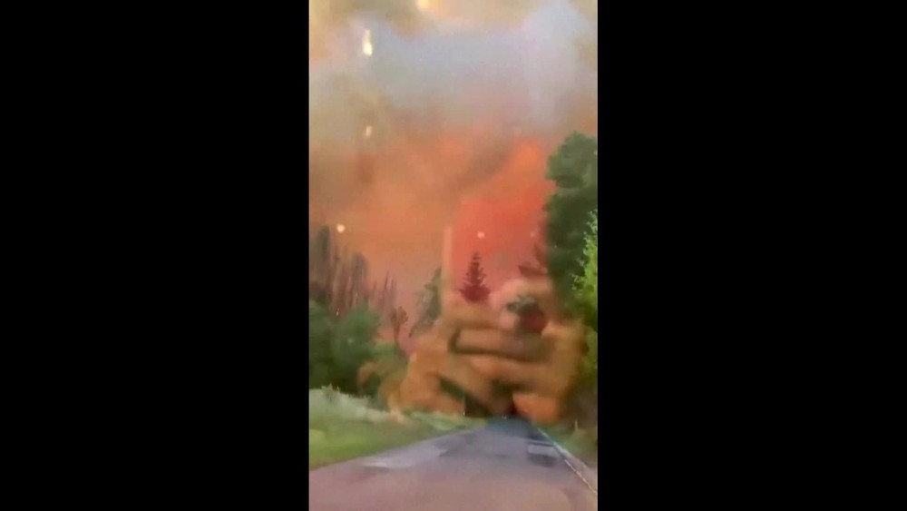 [multi] poziar ceské svajciarsko 2707