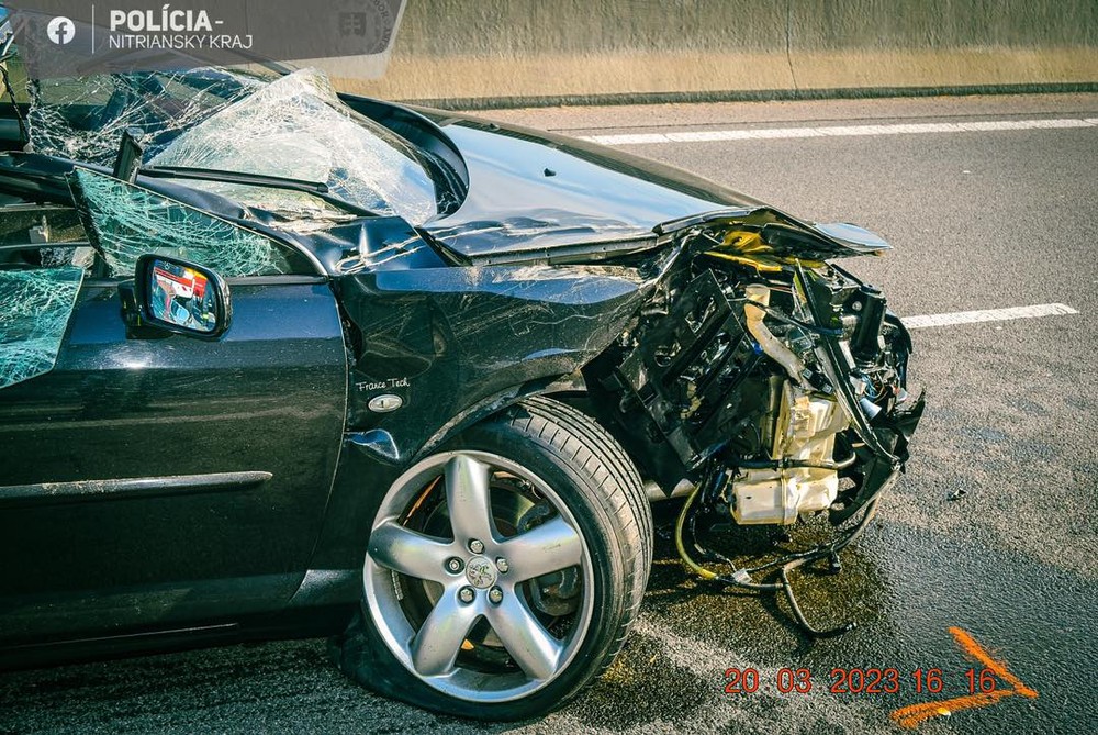 Dopravná nehoda na R1 (2)