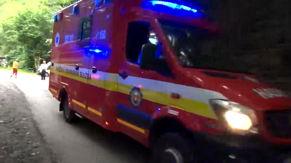 hasiči záchranári sanitka il (3)